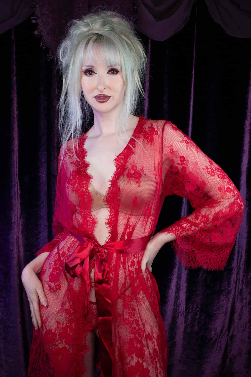 Anette - Red Eyelash Lace Robe