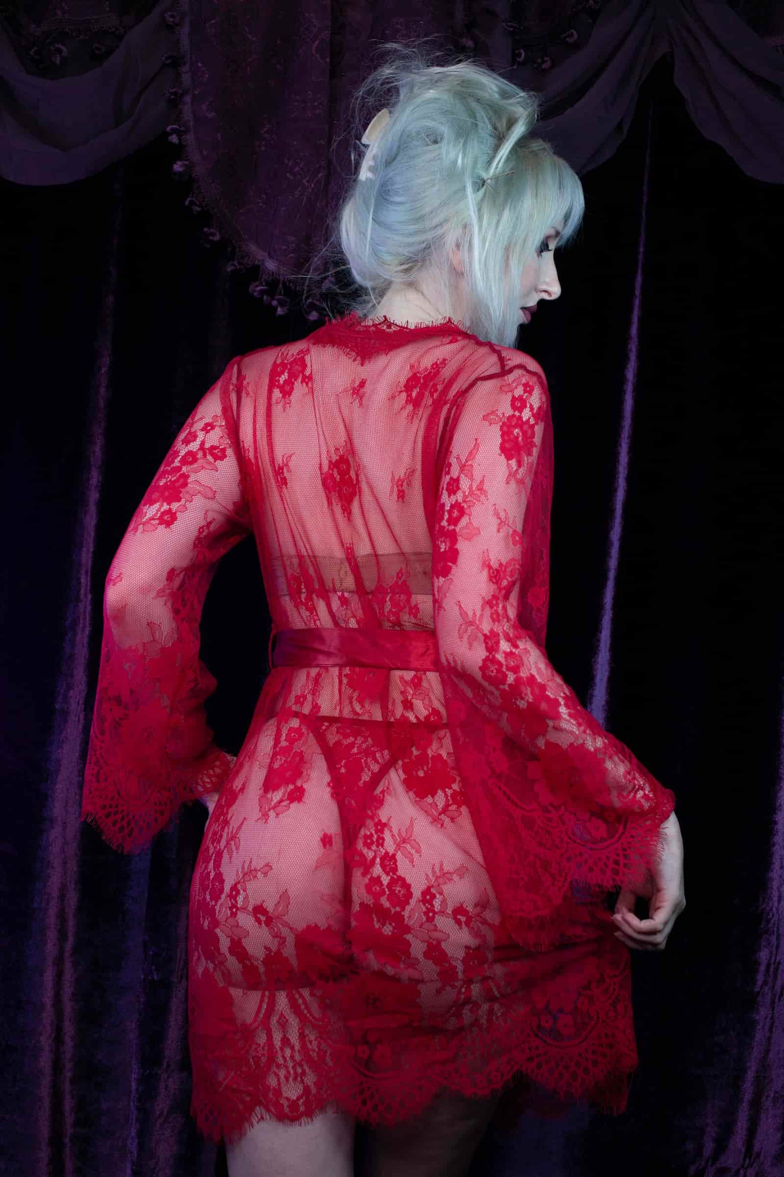 Anette - Red Eyelash Lace Robe
